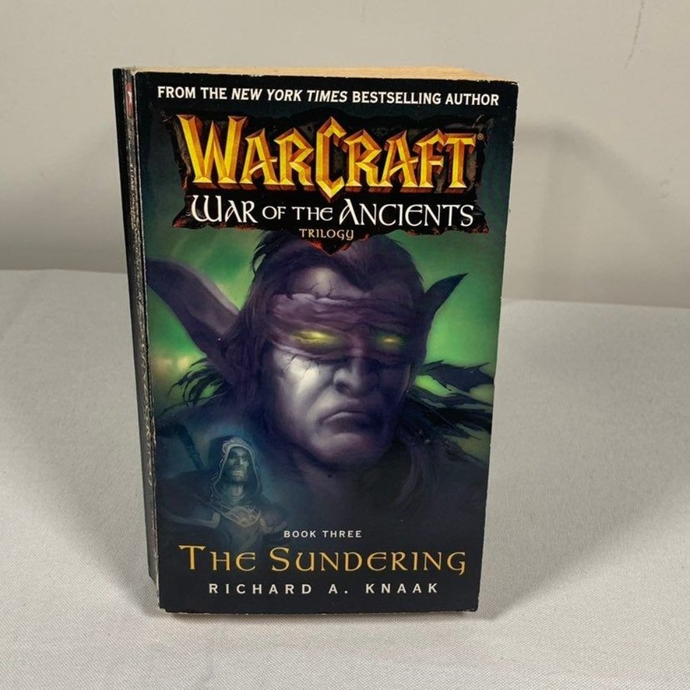 Warcraft: War of the Ancients #1: The Sundering by Knaak, Richard Book